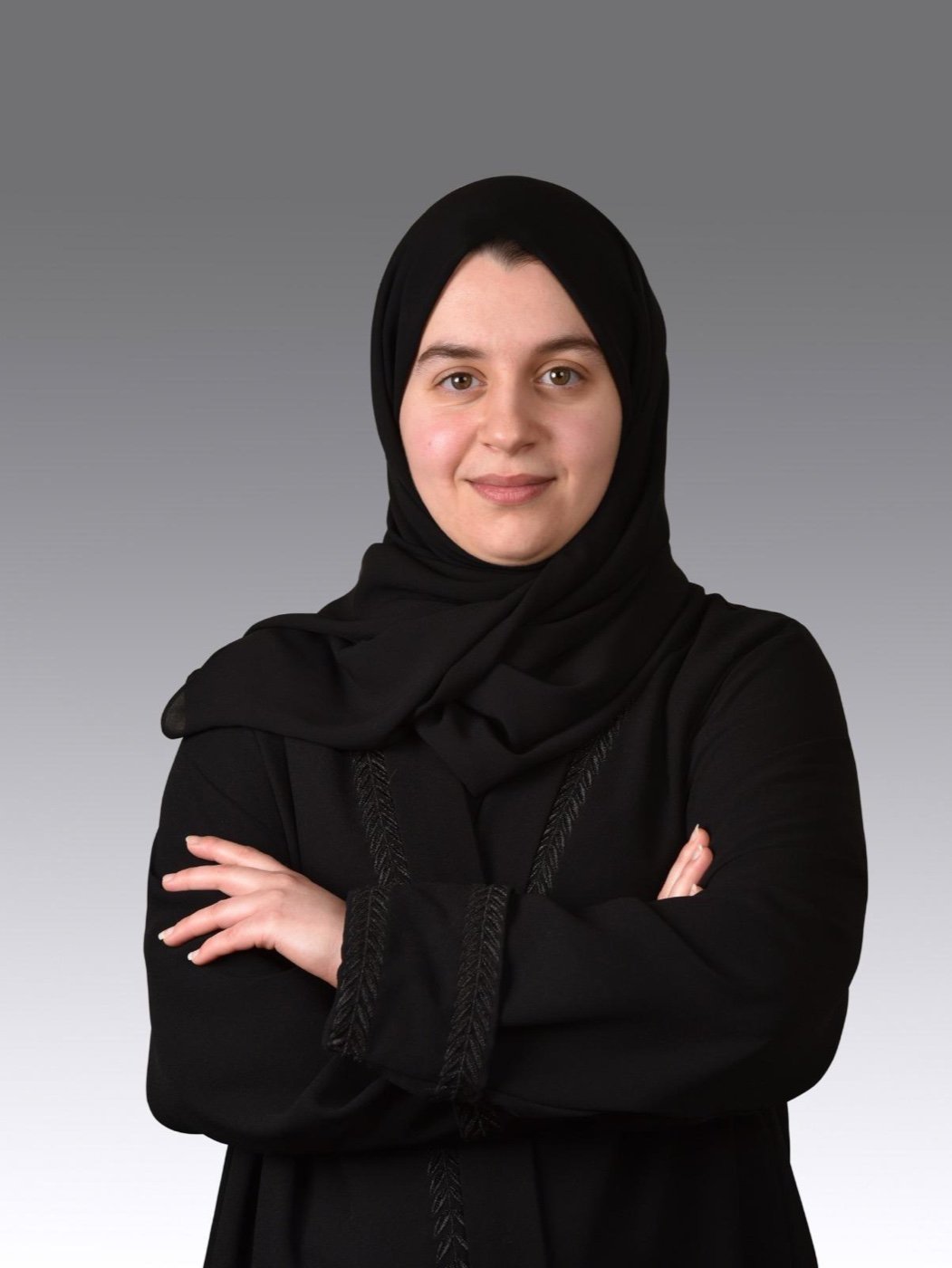 صورة شخصية للدكتورة منى المرزوقي.