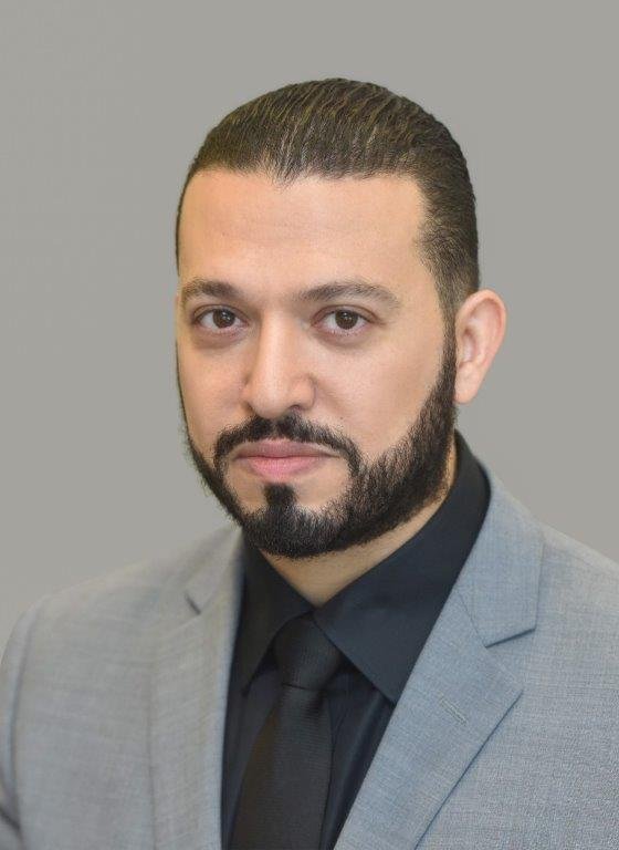 Portrait photograph of Dr Zain Al Abdin Sharar FCIArb.